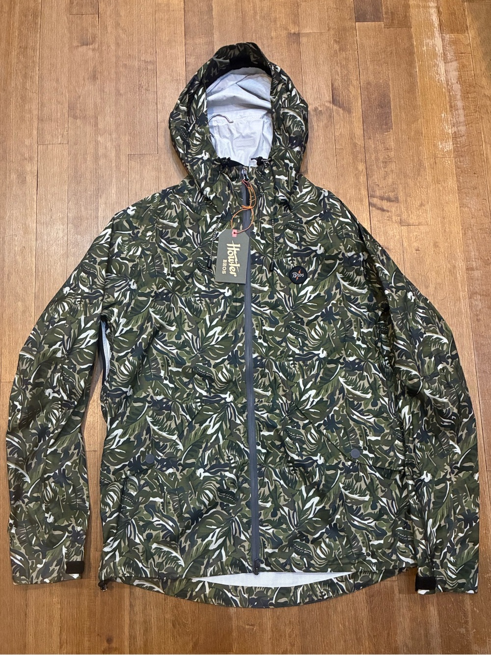 Howler Brothers - Jungle Print, Men’s Aquacero Waterproof Rain Jacket MED - NWT